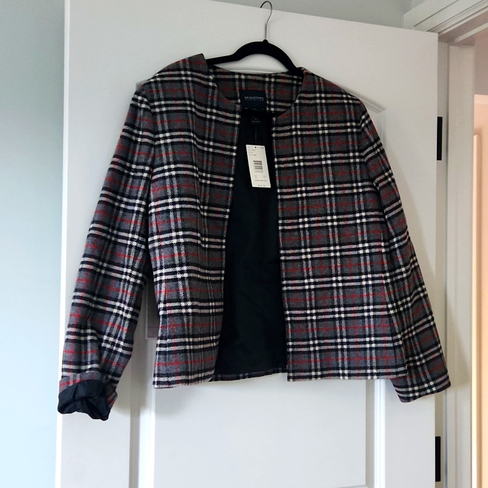 Gray plaid Wool blazer size 16 new with tags